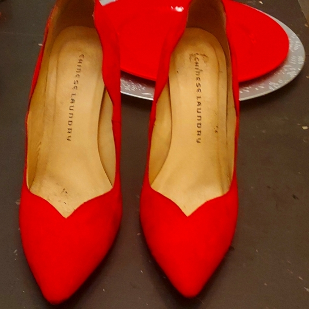 Red suede pumps. 8.5, JustFab